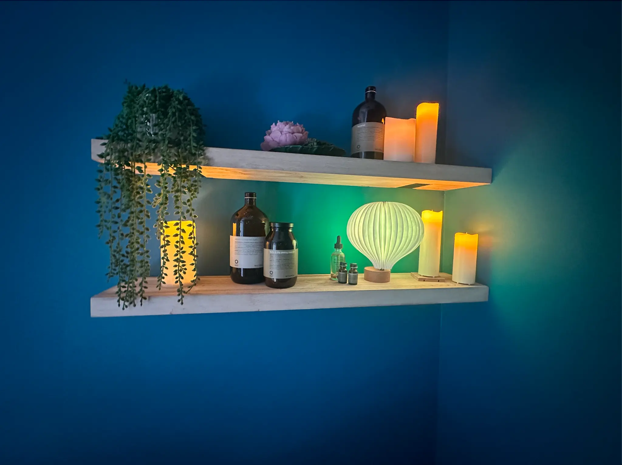 Professional scalp-care products in the NIKA treatment room